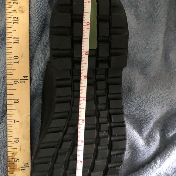 Donald J Pliner Slip-on - Picture 10 of 10